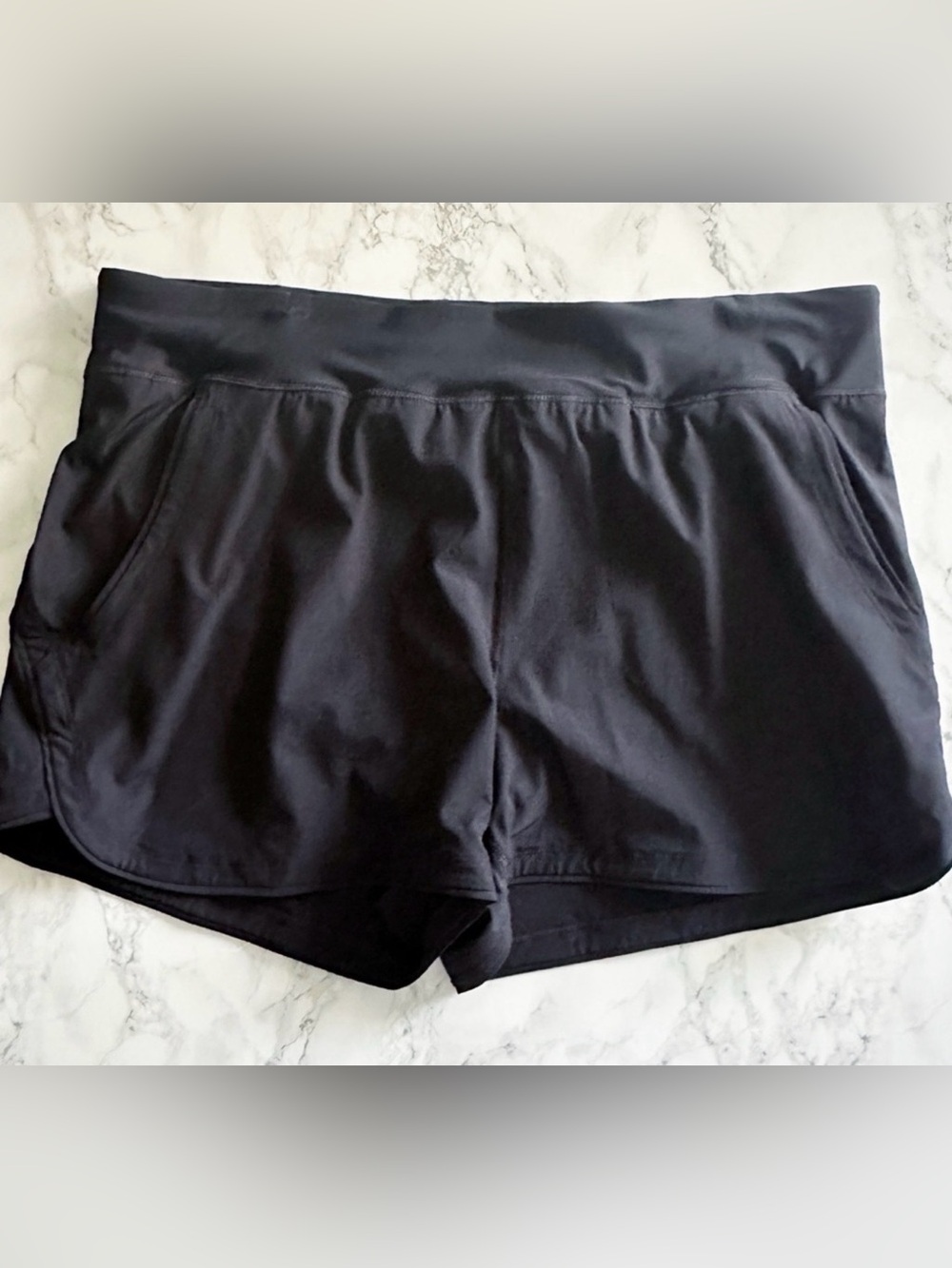 Lands' End black quick dry swim shorts with side pockets 16